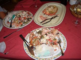 Left overs of the seafood plata at the Ferrador