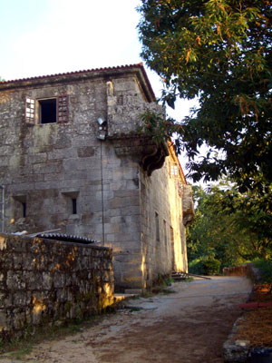 Monasterio de San Pedro de Rocas, Esgos