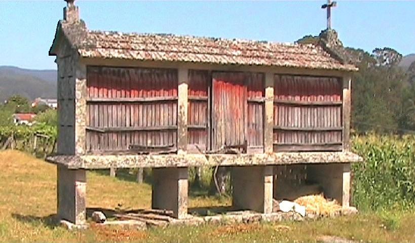 Grain store horreos