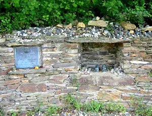 Guillermo Watt Peregrino monument