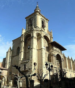 The gothic Iglesia de Santa María