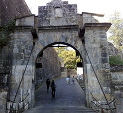 Portal de Zumalacárregi