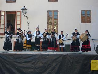 Pipers in Noia at the August fiesta