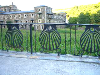 Viera cast iron fence