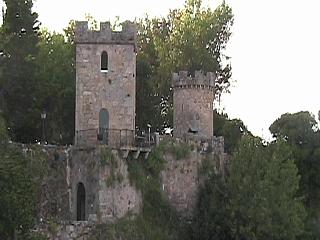 A close up of the towers of Santa Cruz castle