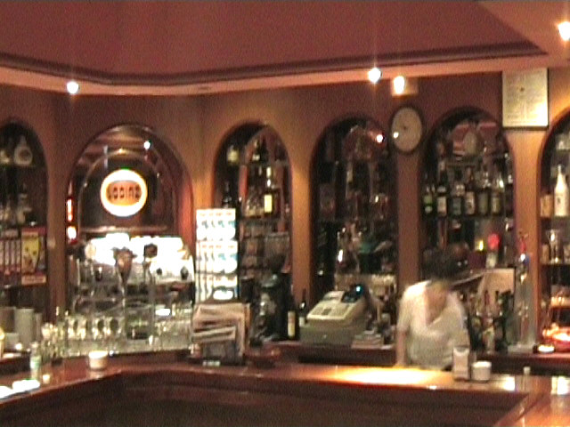 The bar of the pizzaria in Sarria